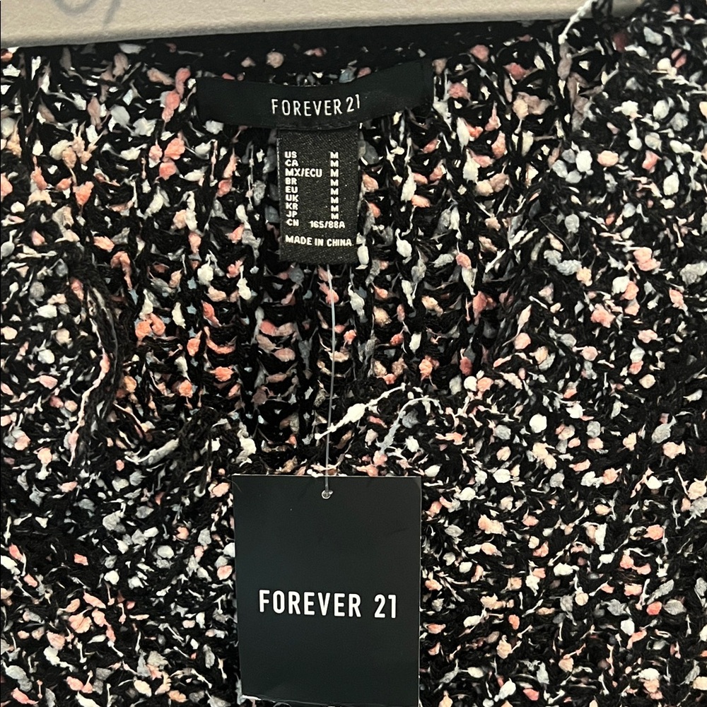 Forever 21 Black and Pink Knit Sweater - Picture 2 of 5